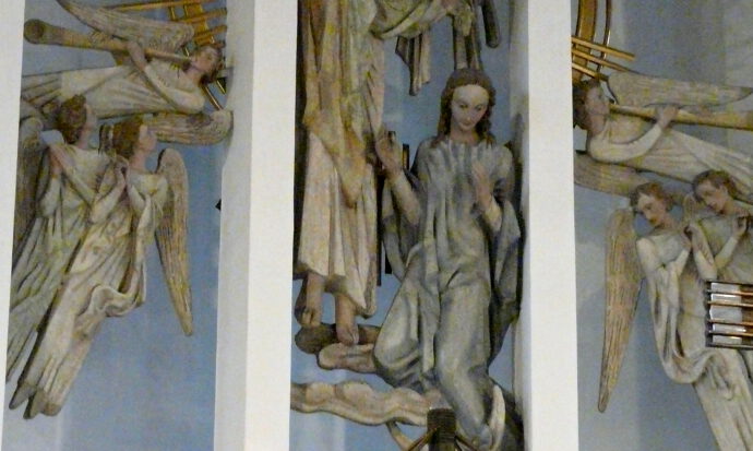 Altarraum St. Maria Himmelfahrt, Olpe, Engel